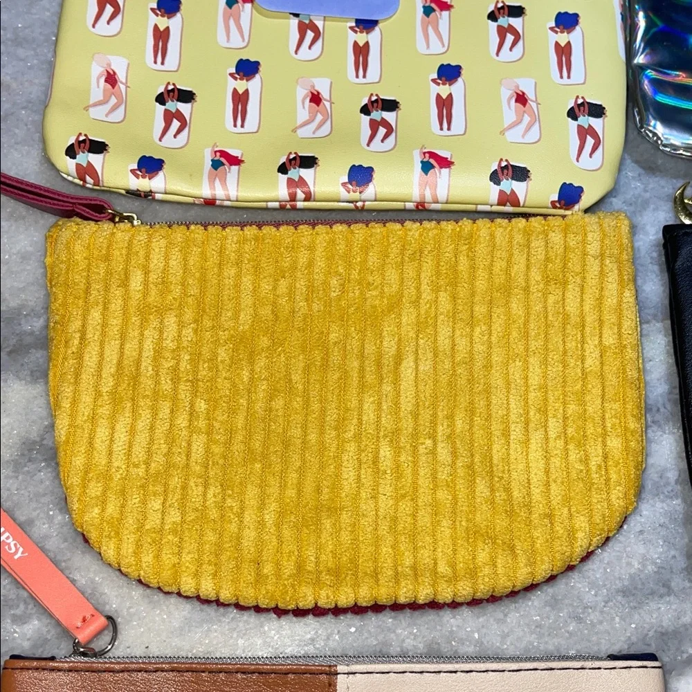 Ipsy 8pc 2020 set - Multicolor